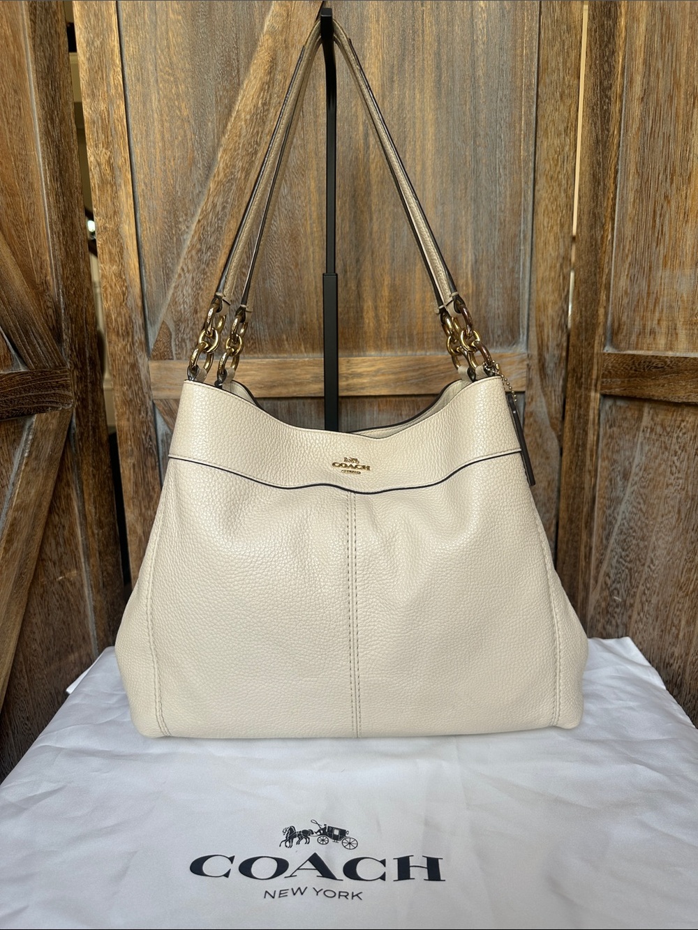 Coach Lexy Chalk Ivory Pebbled Leather Shoulder Bag Purse Style F28997